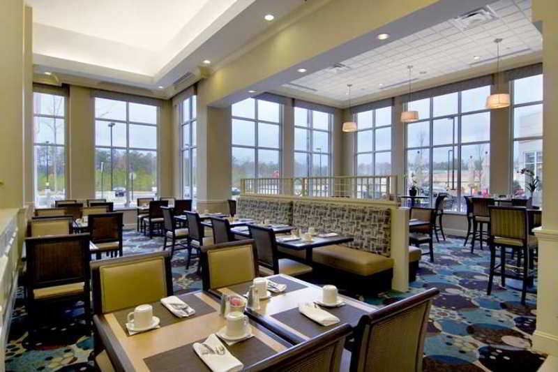 Hilton Garden Inn Richmond Airport Сендстон Екстер'єр фото